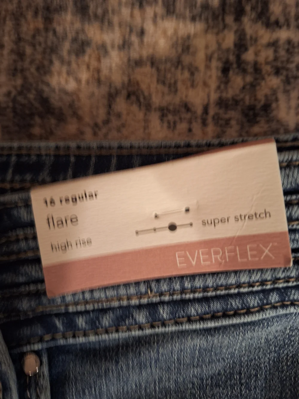 NWT Maurices Everflex Women’s Flare Jeans. High Rise And Super Cute! Sz 16. - Picture 4 of 7
